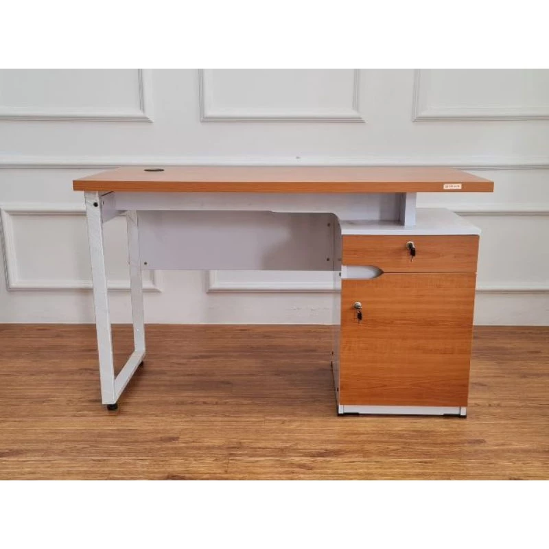 Meja tulis - Meja kantor - Meja besi - Meja kerja minimalis cerry